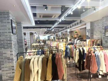 秋冬備貨指南 廣州品牌女裝折扣批發(fā)，低價(jià)走份處理一站式采購